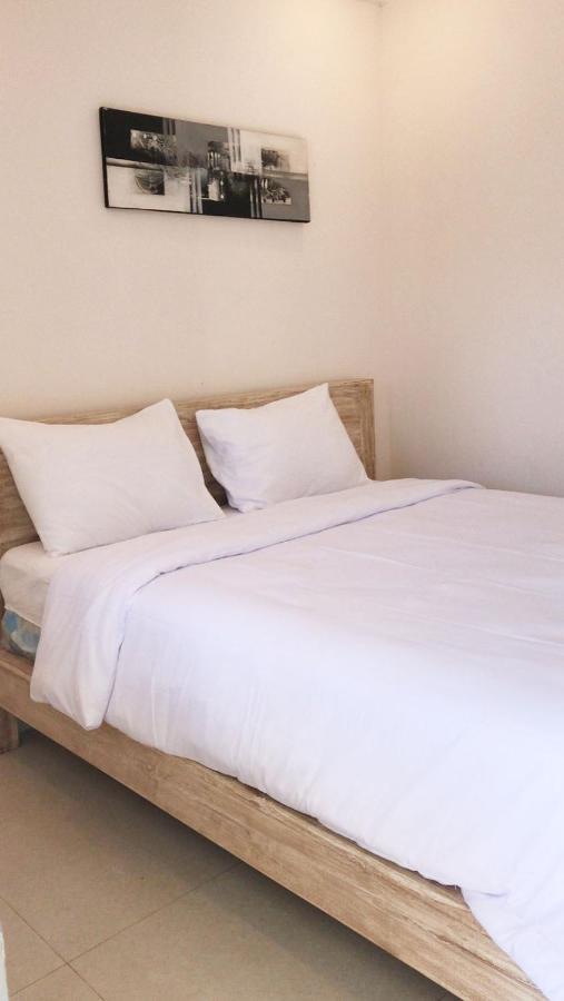 A-Manta Homestay ลาบวนบาโจ ภายนอก รูปภาพ